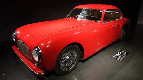 Turín Italia Junio 2021 Automóvil Deportivo Rojo Antiguo Expuesto Museo — Foto de Stock