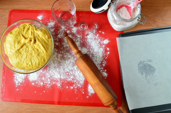 kabak pasta çörek üzerinde