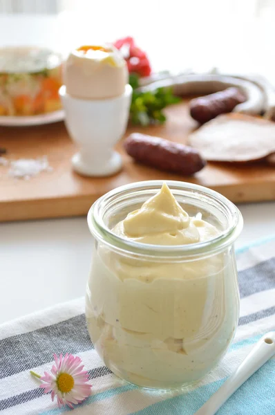 Mayonaise pot — Stockfoto