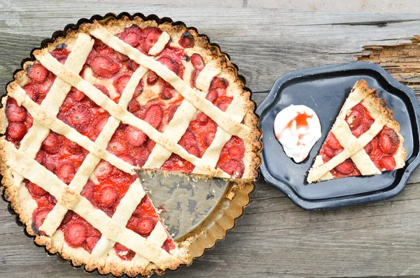 Torta de morango — Fotografia de Stock