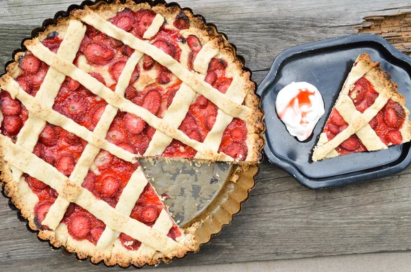 Torta de morango — Fotografia de Stock