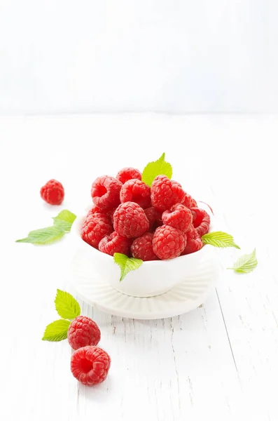 Fresh Raspberry White Bowl White Background — Stock Photo, Image