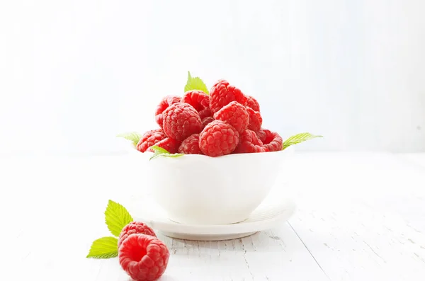 Fresh Raspberry White Bowl White Background — Stock Photo, Image