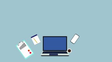 İş fikri, dizüstü bilgisayar kullanarak 4K animasyon aktarımı. Çalışan meslektaşlarına fikir ve çalışma yolluyor. Mavi arka planda bir sosyal ağ servisinin 4K animasyonu. Veri gönderiliyor.