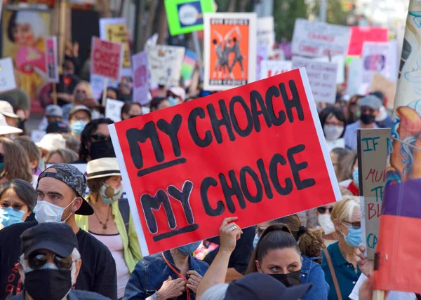 San Francisco Października 2021 Niezidentyfikowani Uczestnicy Marszu Kobiet Rzecz Praw — Zdjęcie stockowe