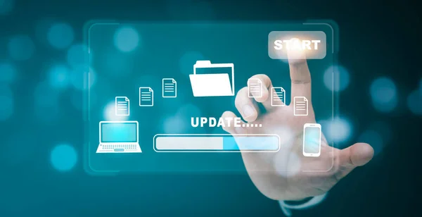 Affärsman Touch Start Med Uppdatering Software Computer Program Uppgradering Business — Stockfoto
