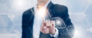 Beyaz arkaplan konsepti üzerine DNA molekül araştırması sunan işadamı dokunuşu, bağlantı için yaratma teknolojileri, karışık ortam, dijital ağ bağlantısı 3D görüntüleme kullanılarak bulanık arkaplan