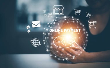 Çevrimiçi ödemeli akıllı telefon, Onaylanmış konsept ödeme düğmesi, kredi kartı ve ağ bağlantısı ikonu iş dünyasının sanal ekran geçmişi