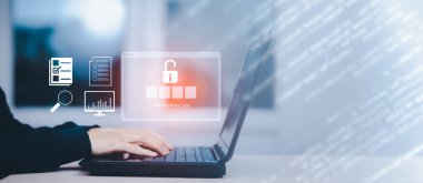 Güvenlik şifresi girişi çevrimiçi konsept Eller yazma ve giriş sosyal medya kullanıcı adı ve parolası, akıllı telefonla çevrimiçi bir banka hesabına giriş yap, hacker 'dan veri koruması