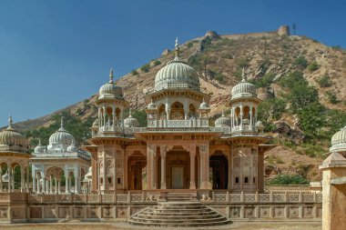 24 Kasım 2007 Rajasthani sanat ve mimarisi Gatore ki Chhatriyan, Royal cenotap jaipur, Rajasthan INDIA