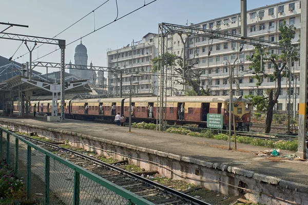 2008 Mumbai Προαστιακός Σιδηρόδρομος Ηλεκτρικό Lokal Τρένο Ονε Enter Τώρα — Φωτογραφία Αρχείου