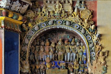 09: 14 2009 Thanjavur Maratha Sarayı Darbar Resim Salonu; Thanjavur; Tamil Nadu; Hindistan