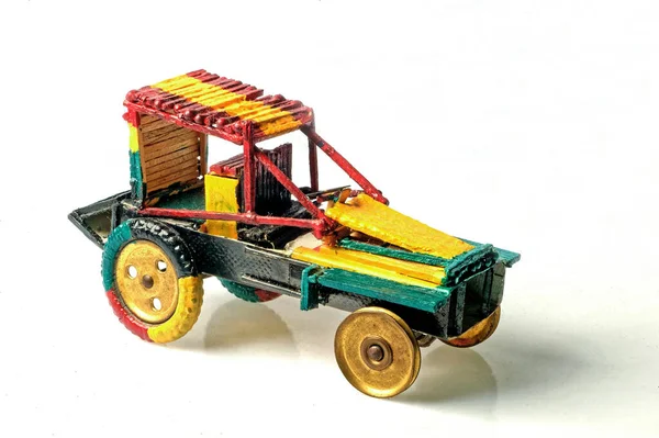 2004 Amarelo Verde Vermelho Maid Toy Car Com Matchbox Studio — Fotografia de Stock