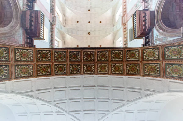 2009 Ausgezeichneter Innenraum Der Kirche Des Heiligen Franz Von Assisi — Stockfoto