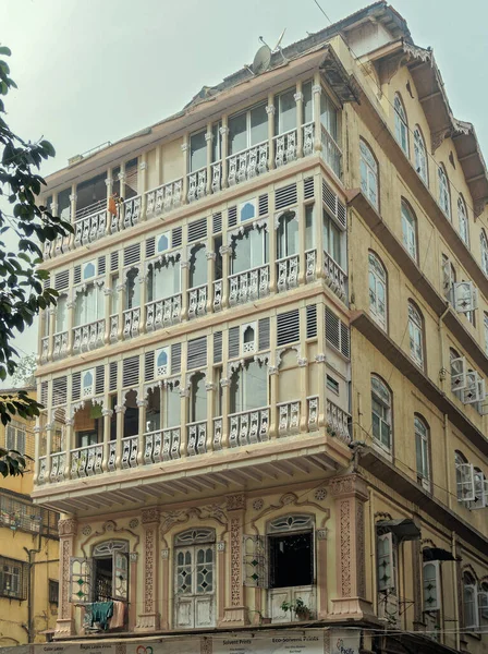 2021 Traditional Style Old House Bazargate Street Fort Mumbai Maharashtra — стокове фото