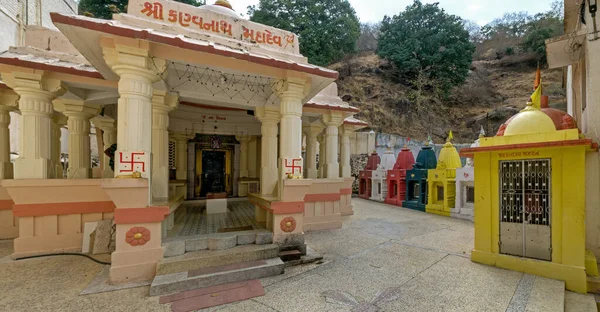 Mar 2019 Shri Kamnath Mahadev Shiv Mandir Idar Sabarkantha Gujrat — стокове фото