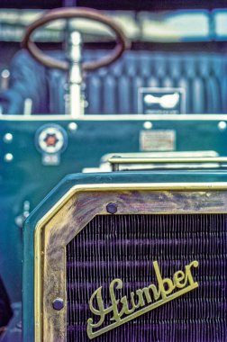 11 Ekim 2020 Ön Radyatör Izgarası ve Eski Humber Araba Logosu Mumbai Maharashtra Hindistan