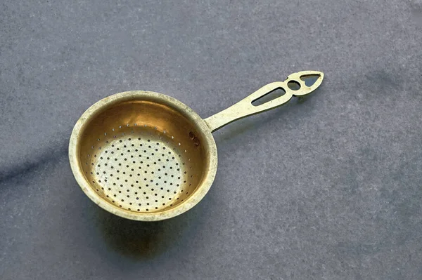 Feb 2017 Old Indian Vintage Brass Tea Strainer Home Kitchen — Stok Foto