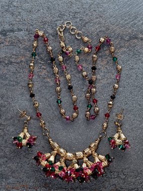 05 23 2022 14 2022 Bir Gram Altın Mücevher Stüdyosu Lokgram Kalyan Maharashtra Hindistan 'ı vurdu..