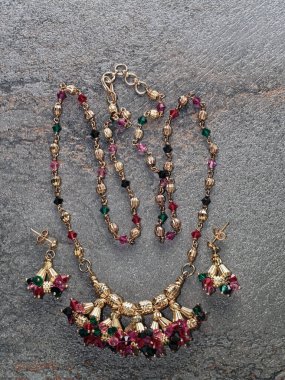 05 23 2022 14 2022 Bir Gram Altın Mücevher Stüdyosu Lokgram Kalyan Maharashtra Hindistan 'ı vurdu..