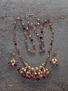 05 23 2022 14 2022 Bir Gram Altın Mücevher Stüdyosu Lokgram Kalyan Maharashtra Hindistan 'ı vurdu..