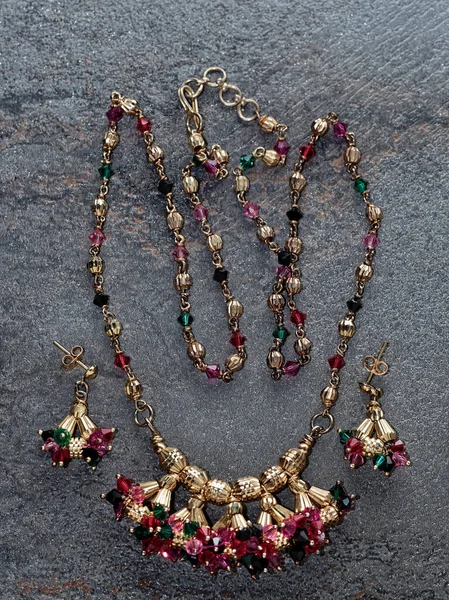 05 23 2022 14 2022 Bir Gram Altın Mücevher Stüdyosu Lokgram Kalyan Maharashtra Hindistan 'ı vurdu..