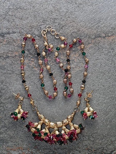 05 23 2022 14 2022 Bir Gram Altın Mücevher Stüdyosu Lokgram Kalyan Maharashtra Hindistan 'ı vurdu..