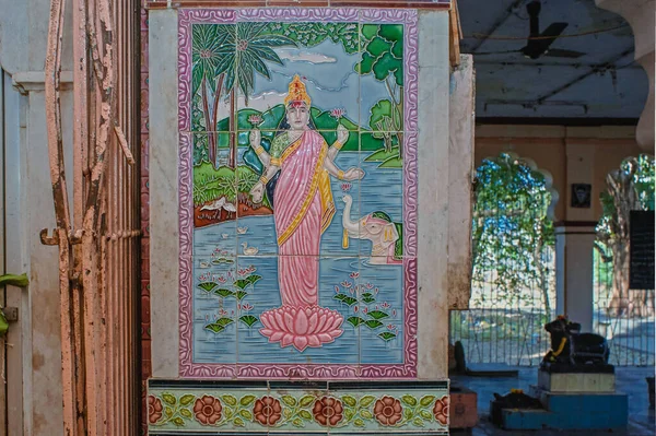 2008 Vintage Laxmiji Painting Japanese Tiles Ram Mandir Kon Gam — стокове фото