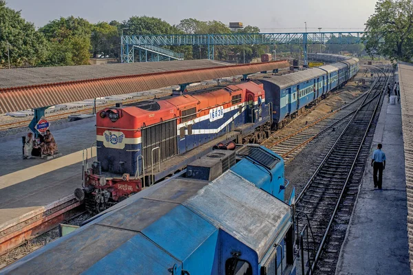 2009 Taşımacılık Demiryolları Diesel Lokomotif Treni Rajkot Tren Stasyonu Saurashtra — Stok fotoğraf