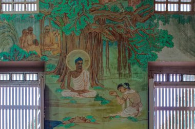 08: 24 Sujata, Sarnatn Uttar Pradesh Hindistan ormanında yaşayan Buda 'ya pirinç sütü ikram ediyor.