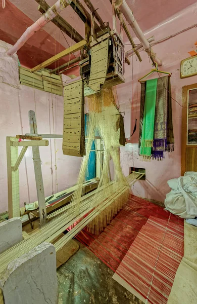 2008 Threads Loom Silk Saree Weaving Worker Sarnath Making Banarsi — Photo