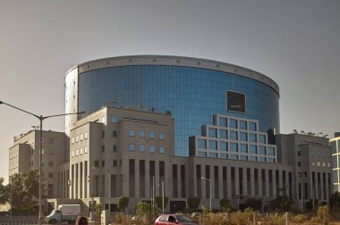 Bandra Kurla kompleksindeki 21 Apr-2004 cam kaplı ofis binaları, MUMBAI maharashtra INDIA Asya 'nın yeni ticari bölgesi.