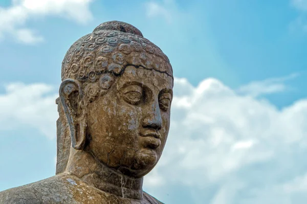 2015 Low Angle Close Shot Buddha Statue Face 3Rd Century — 스톡 사진