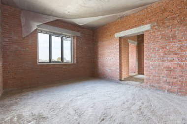 Dairenin içi gri renklerle süslenmemiş.