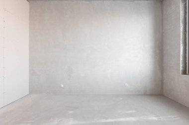 Dairenin içi gri renklerle süslenmemiş.