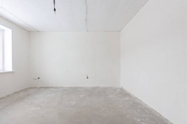 Dairenin içi gri renklerle süslenmemiş.