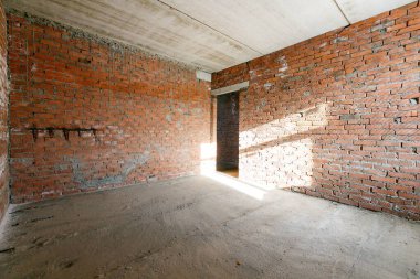 Dairenin içi gri renklerle süslenmemiş.