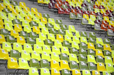 boş stadyum koltukları