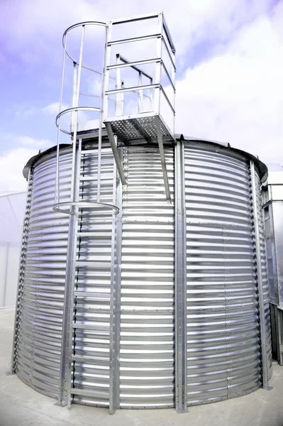 Silo di stoccaggio industriale — Foto Stock