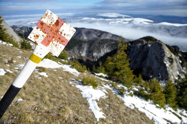 Hiking in early winter — Stock Photo, Image