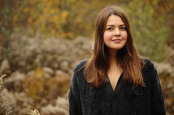 Portrait of brown hair girl — Stock Photo, Image