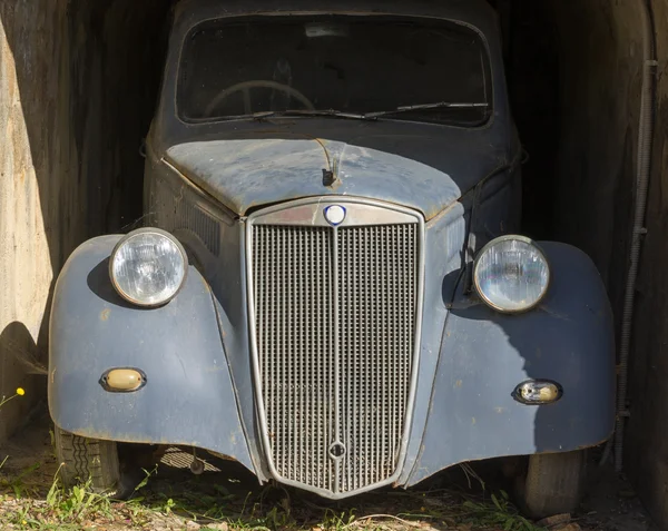 Staré italské auto — Stock fotografie