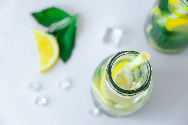 Mojito Refreshing Cocktail Eco Paper Drinking Straw Alcohol Drink Lemonade — Stock Photo, Image