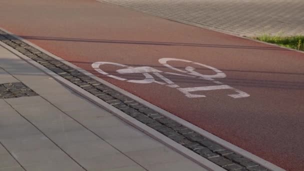 Bike Path City Bicycle Road Bicycle Way Bike Road Sign — Stock Video
