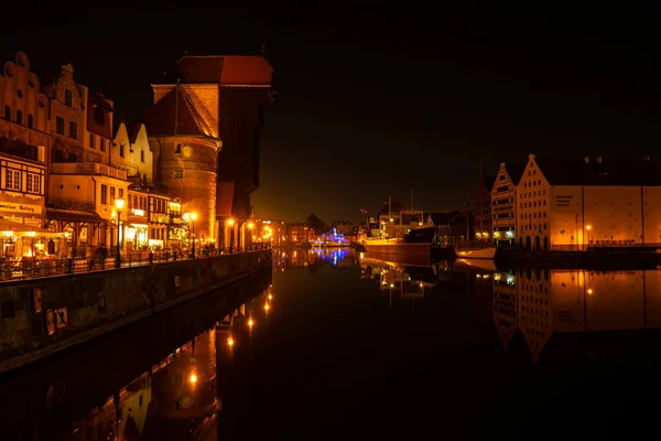 Gamla Stan Gdansk Natten Flodstranden Granary Island Reflektion Moltawa River — Stockfoto