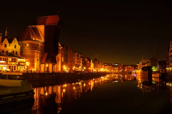 Staré Město Gdaňsku Noci Riverside Granary Island Odraz Řece Moltawa — Stock fotografie