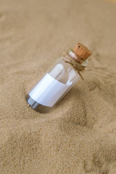 Carta Una Botella Playa Estilo Vida Insular Mensaje Papel Una — Foto de Stock