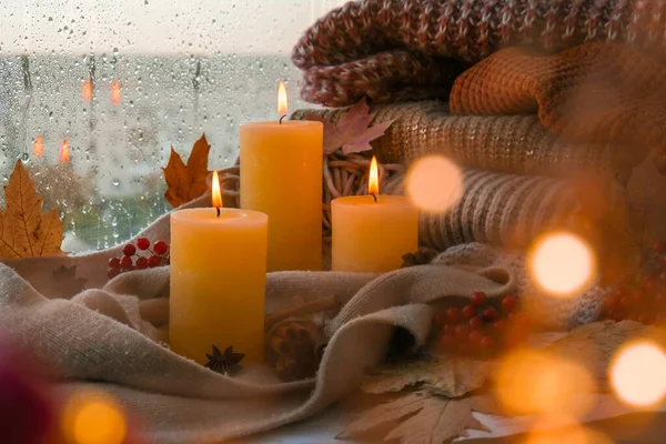 Hallo Herbst Feiert Herbstferien Hause Auf Der Fensterbank Hygge Atmosphäre — Stockfoto