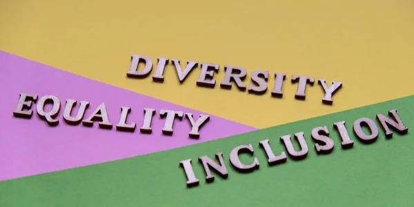 Mensagem Diversidade Inclusão Equalidade Palavras Motivacionais Citações Conceito Fundo Colorido — Fotografia de Stock