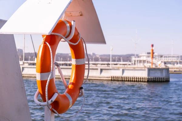 Orange Lifebuoy Beach Sea Safety Equipment Rescuing People Seashore Orange — Stockfoto